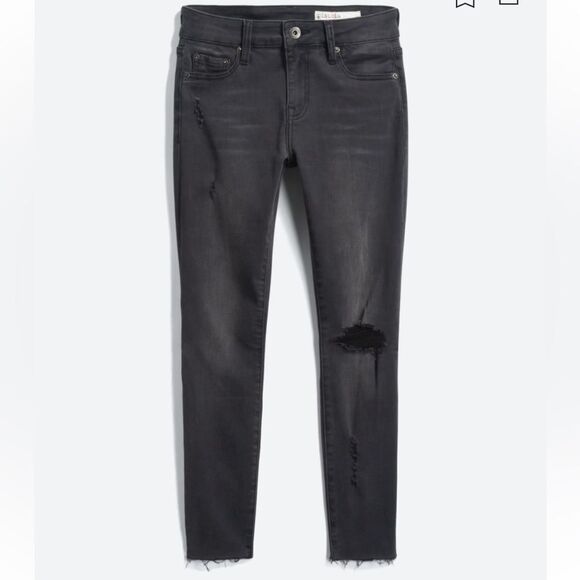 Pistola Arielle Skinny Distressed Scissor Cut Hem Jean black size 10P - Picture 1 of 1